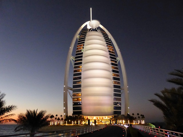 buy-invest-in-real-estate-property-in-dubai-advisor-broker-burj-arab-1-3